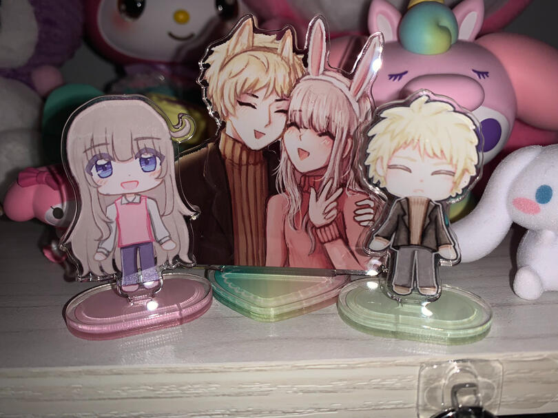 acrylic stands!