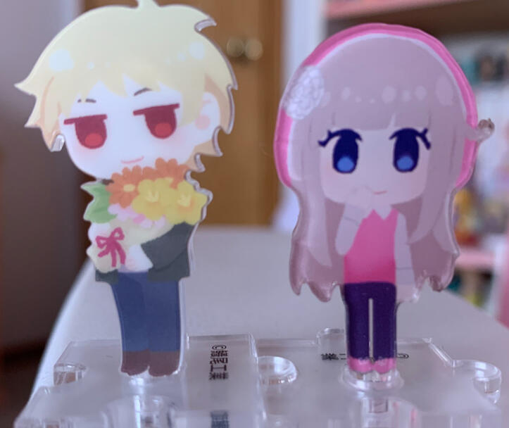 puzzle stands